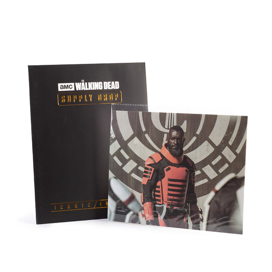 The Walking Dead Exclusive Mercer Iconic Images-0